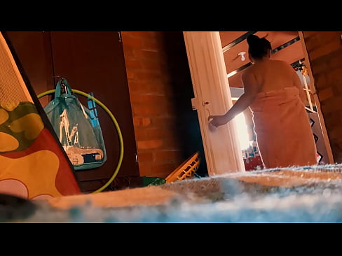 ❤️ Gisundan ko sa akong uyoan sa shower, gisabak ko niya samtang naligo ko. ❤️❌ Sex video sa amon