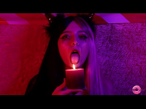 ❤️ Madasigon nga Blowjob gikan sa Sexy Succubus nga adunay Katumanan sa Baba ❤️❌ Sex video sa amon