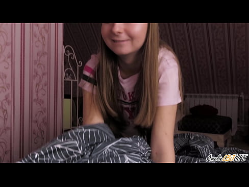 ❤️ Si Blondie misuso pag-ayo sa iyang BFF ug Nakuha ang cum sa iyang baba ❤️❌ Sex video sa amon