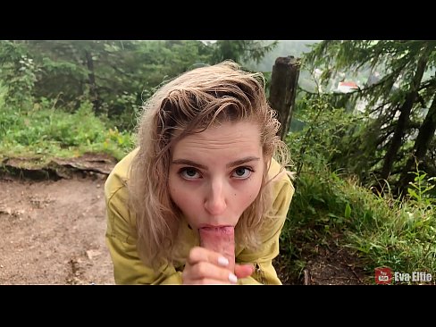 ❤️ Babaye milamoy cum human sa usa ka publiko blowjob - Eva Elfi ❤️❌ Sex video sa amon