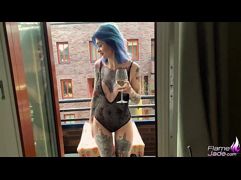 ❤️ Talagsaon nga Babaye nga nagsuso uban sa usa ka gulp ug Fucking Mabination ubos sa Open Sky ❤️❌ Sex video sa amon